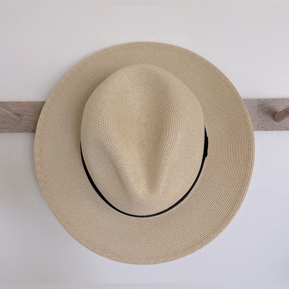 Pineapple & Star Sun Straw Hat - Picture 2 of 3